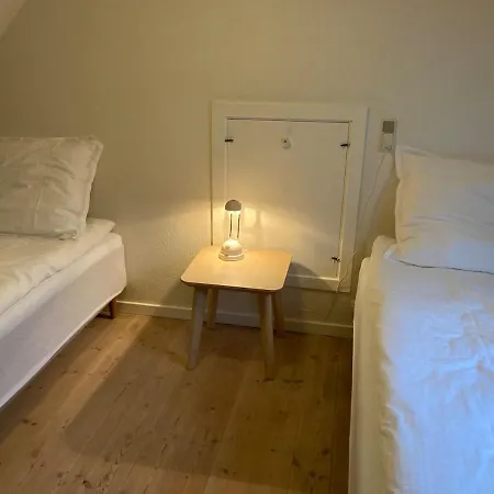 Charming Townhouse In Alderslyst *