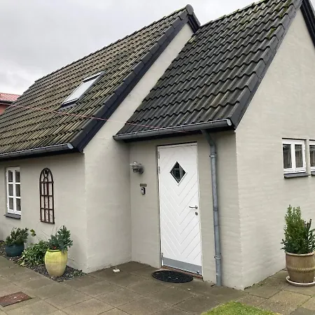 Charming Townhouse In Alderslyst 锡尔克堡